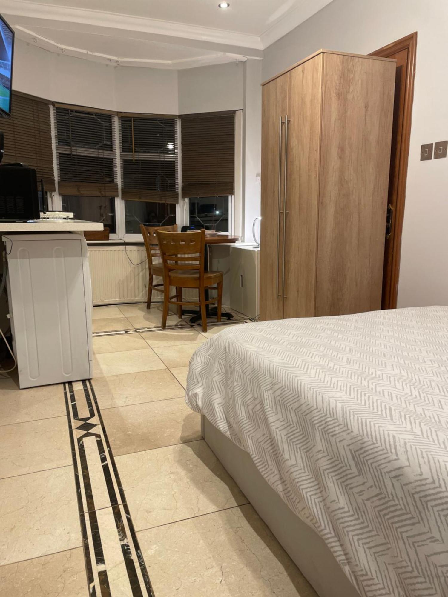 North London Studio Apartment Dış mekan fotoğraf